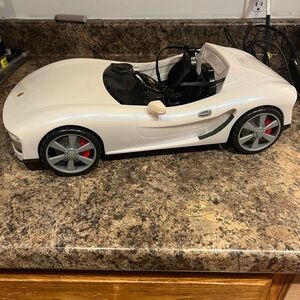 Rainbow high white car